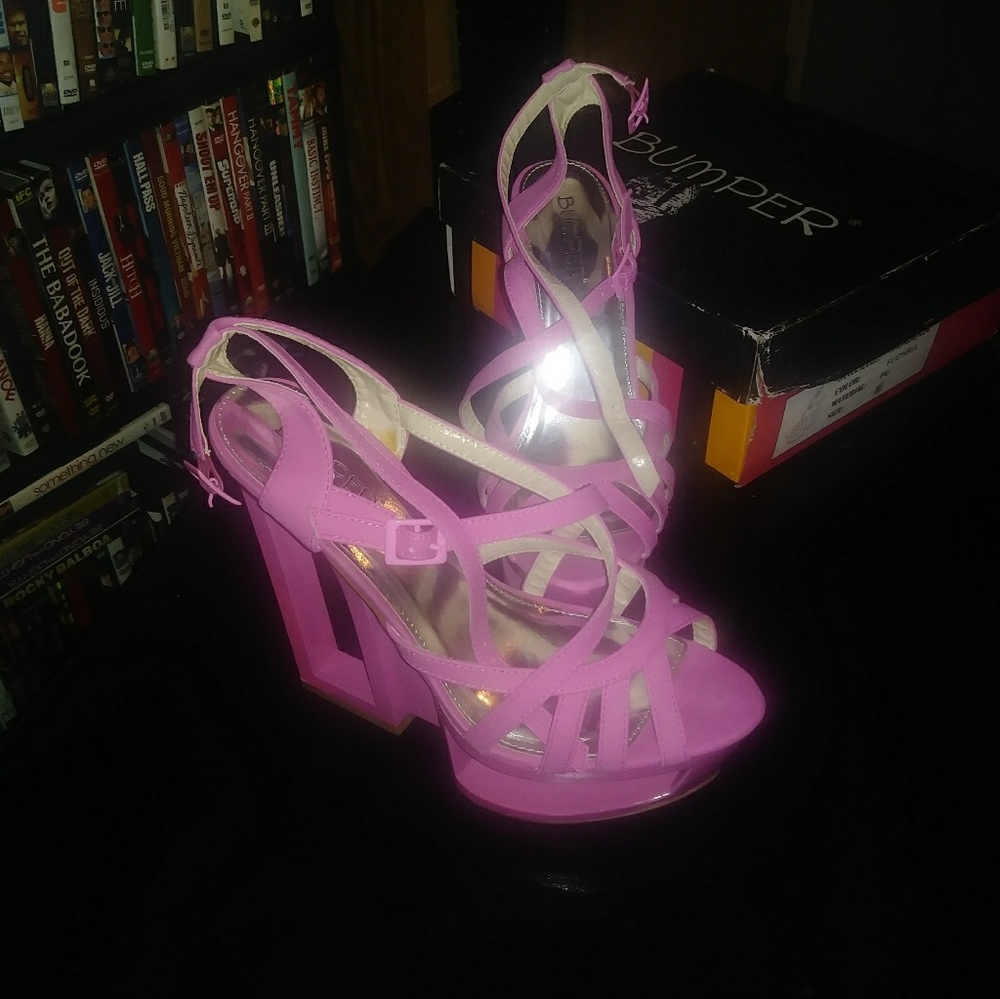 Pretty Pink Block ✂ Out Heels - Picture 3 of 4